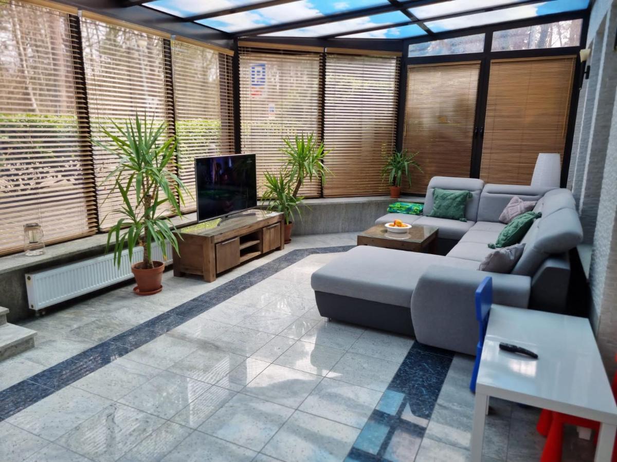 Apartament Bursztynek ポビエロボ エクステリア 写真